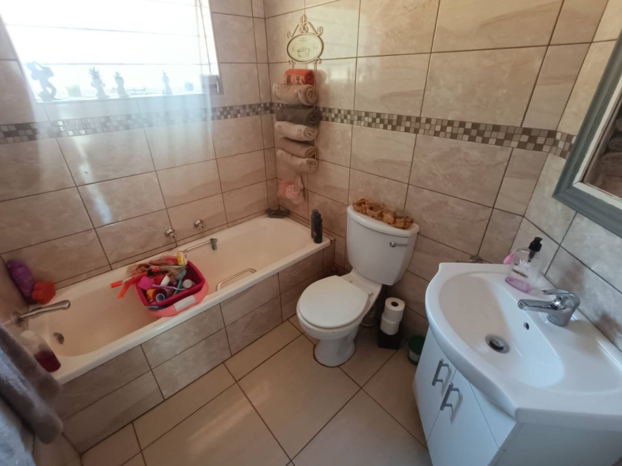3 Bedroom Property for Sale in Clubview Gauteng