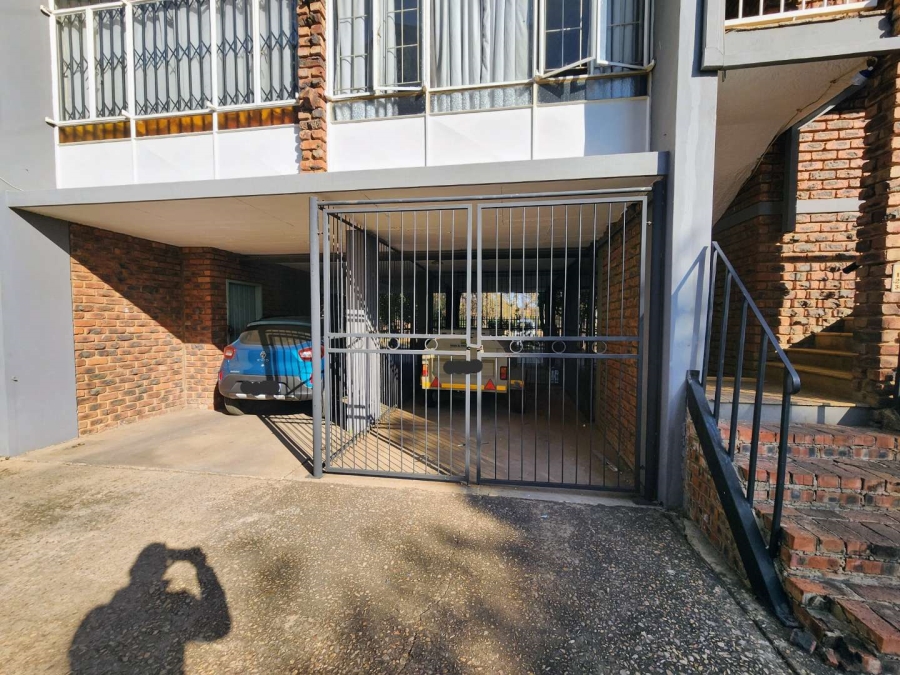 1 Bedroom Property for Sale in Kilner Park Gauteng