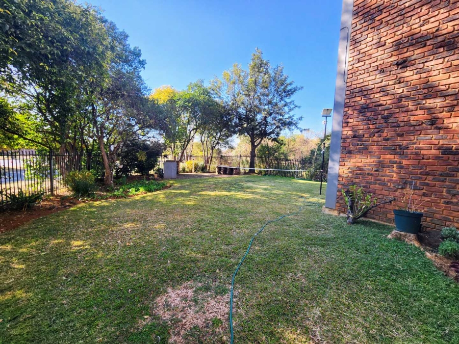 1 Bedroom Property for Sale in Kilner Park Gauteng