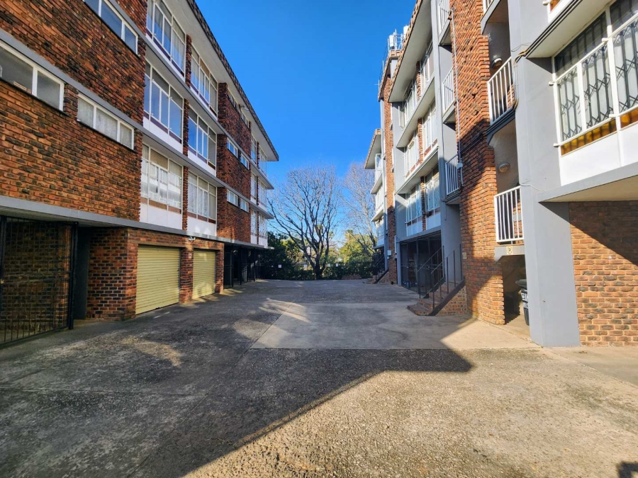 1 Bedroom Property for Sale in Kilner Park Gauteng