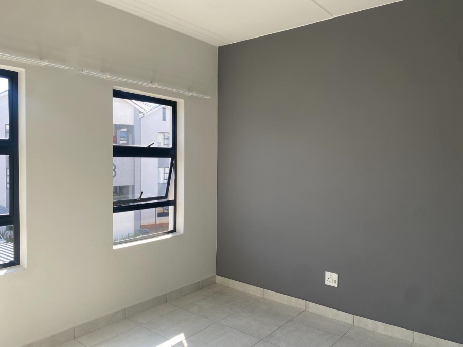 2 Bedroom Property for Sale in Homes Haven Gauteng
