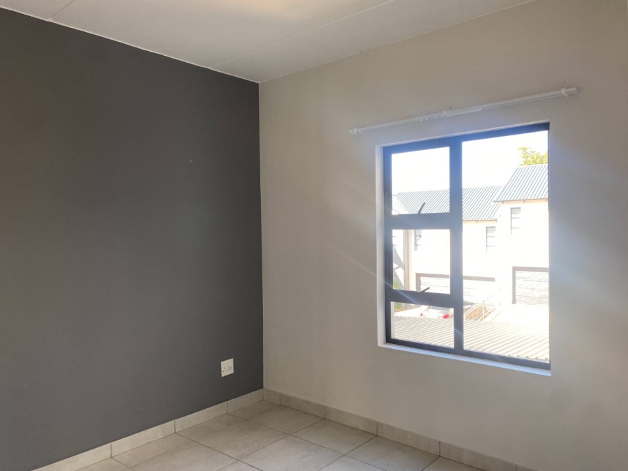 2 Bedroom Property for Sale in Homes Haven Gauteng