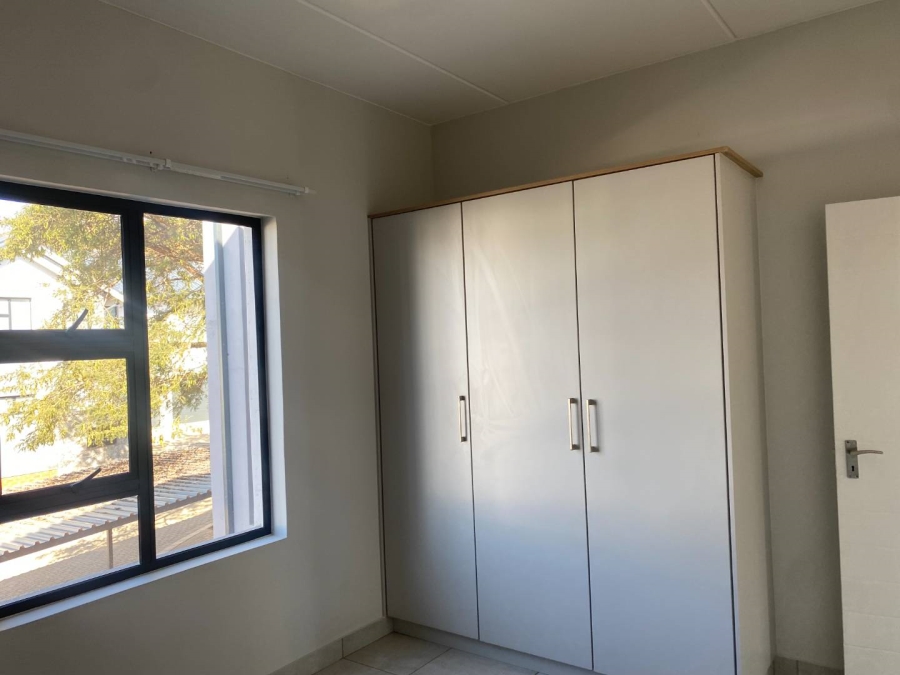 2 Bedroom Property for Sale in Homes Haven Gauteng
