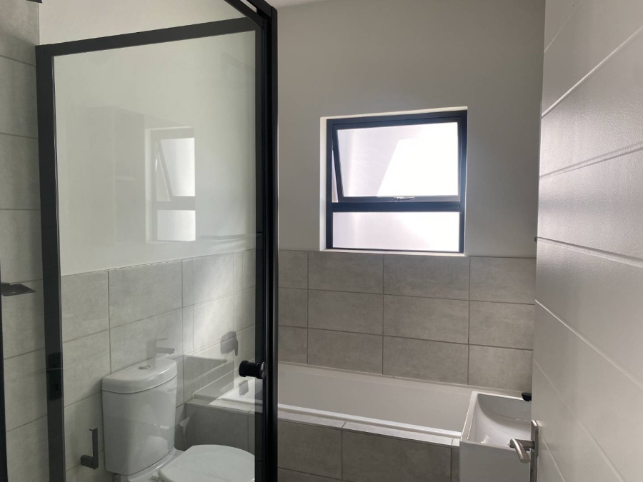 2 Bedroom Property for Sale in Homes Haven Gauteng