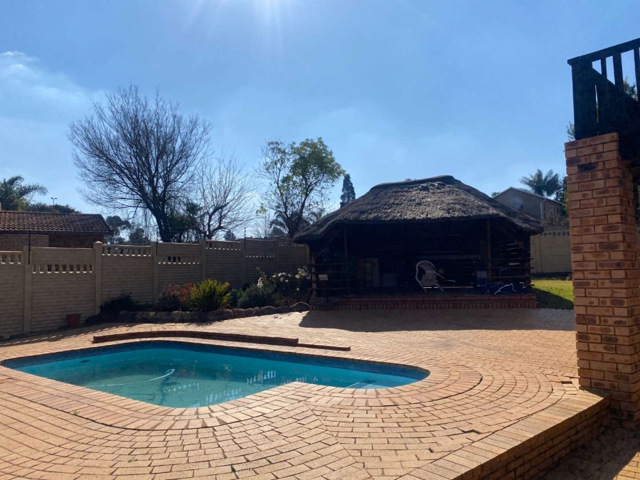 To Let 1 Bedroom Property for Rent in Allens Nek Gauteng