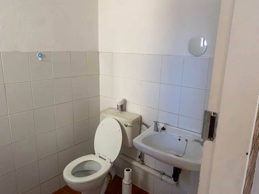 To Let 1 Bedroom Property for Rent in Allens Nek Gauteng