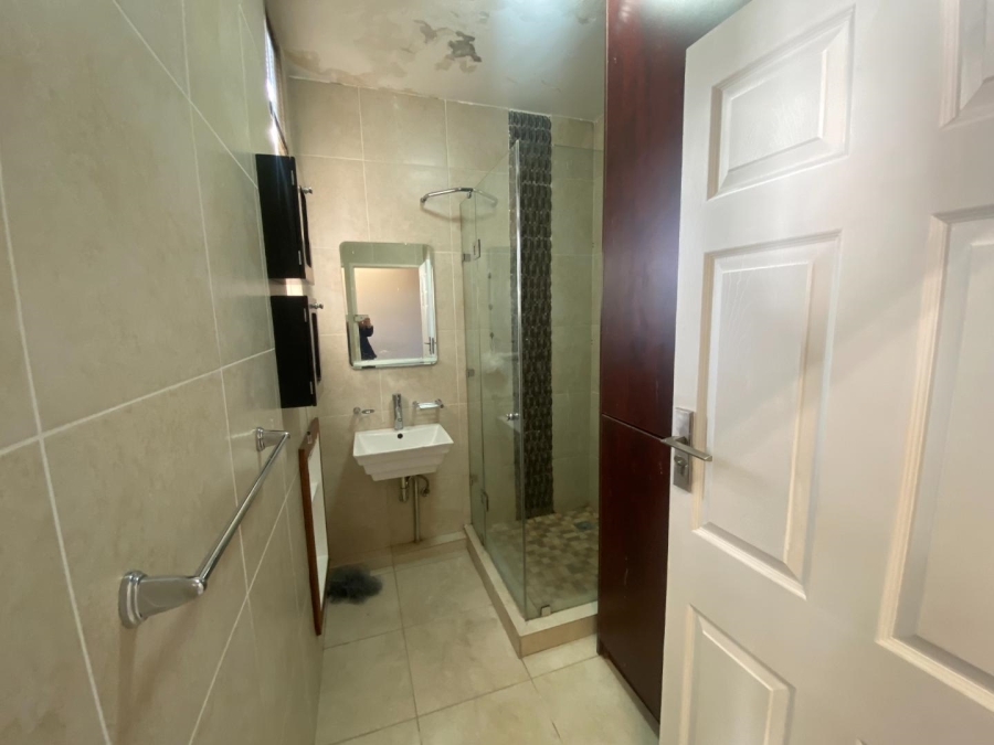 To Let 2 Bedroom Property for Rent in Parktown Gauteng
