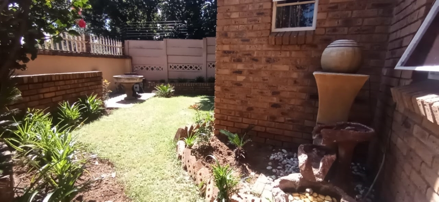 4 Bedroom Property for Sale in Elandspark Gauteng