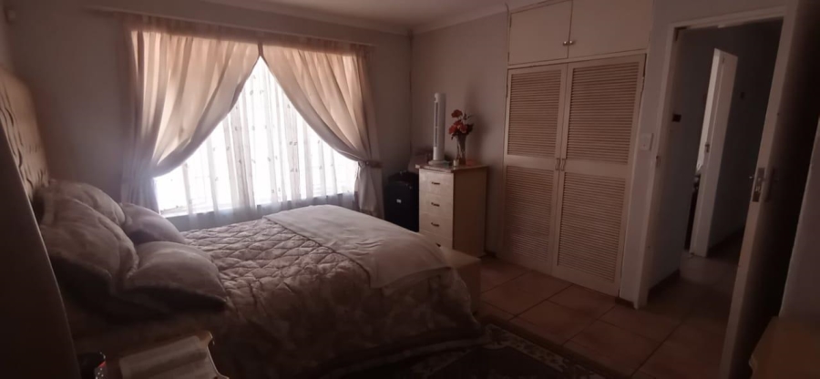 4 Bedroom Property for Sale in Elandspark Gauteng