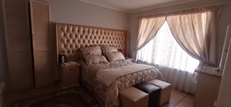 4 Bedroom Property for Sale in Elandspark Gauteng