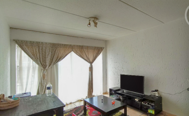 2 Bedroom Property for Sale in Ormonde Gauteng