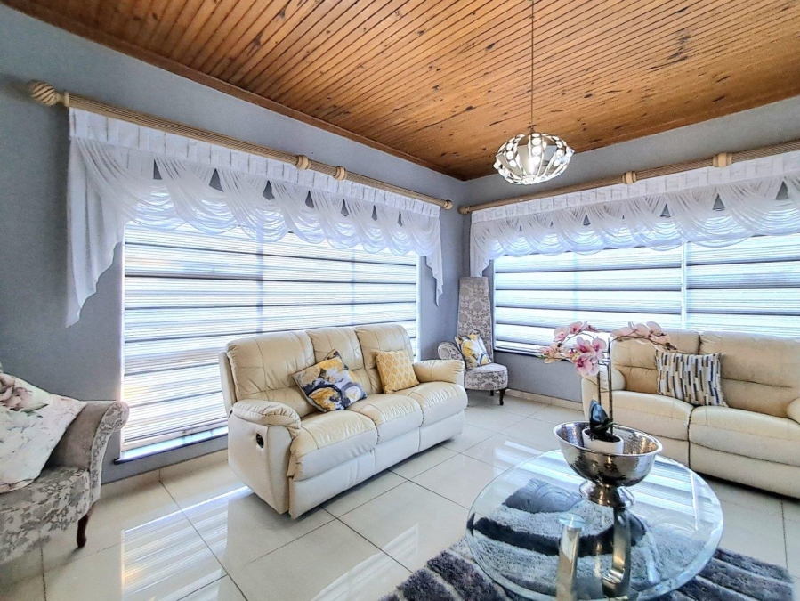 4 Bedroom Property for Sale in Albemarle Gauteng