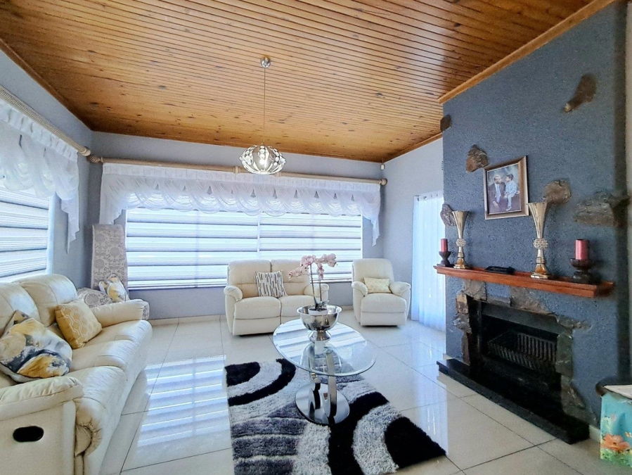 4 Bedroom Property for Sale in Albemarle Gauteng