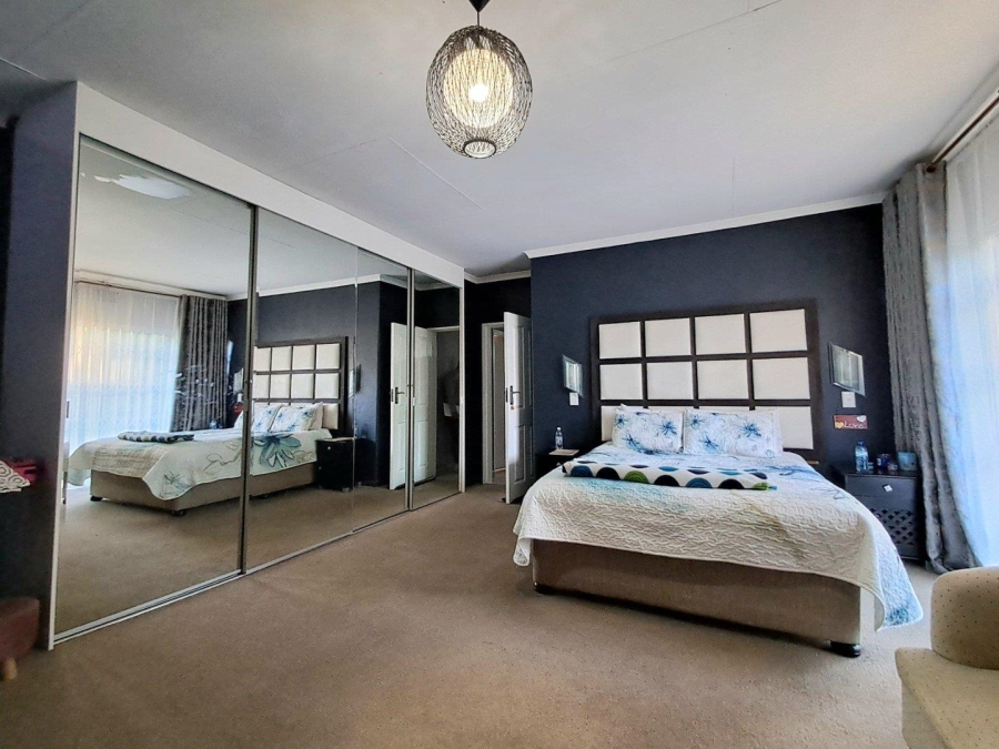 4 Bedroom Property for Sale in Albemarle Gauteng