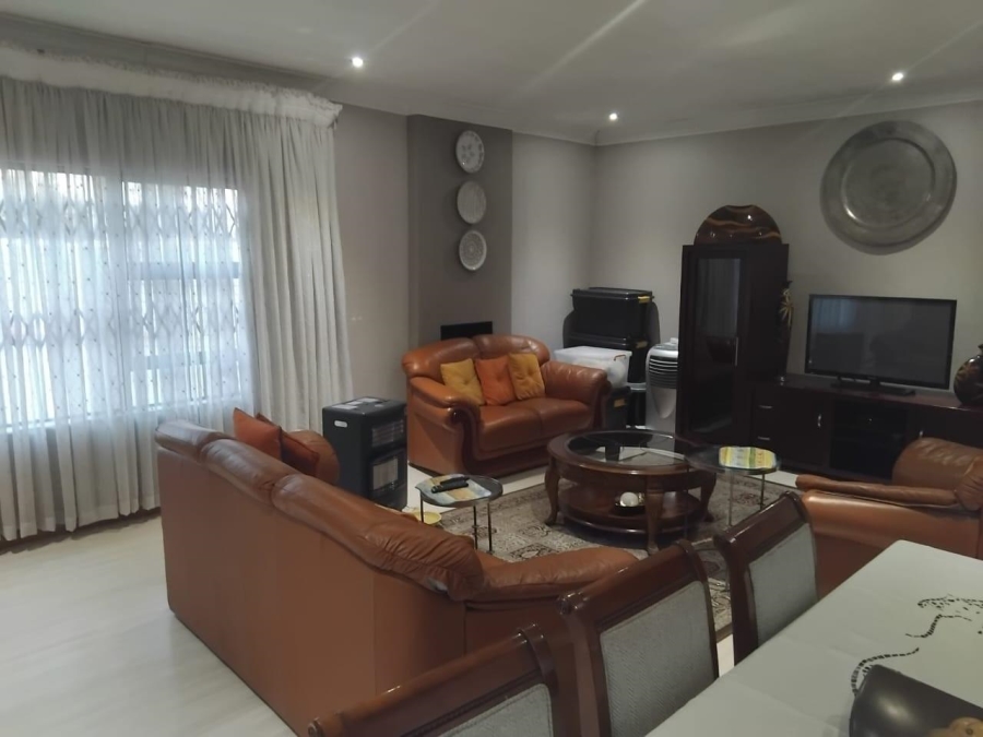 3 Bedroom Property for Sale in Leondale Gauteng