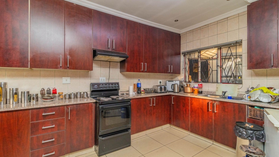 3 Bedroom Property for Sale in Actonville Gauteng