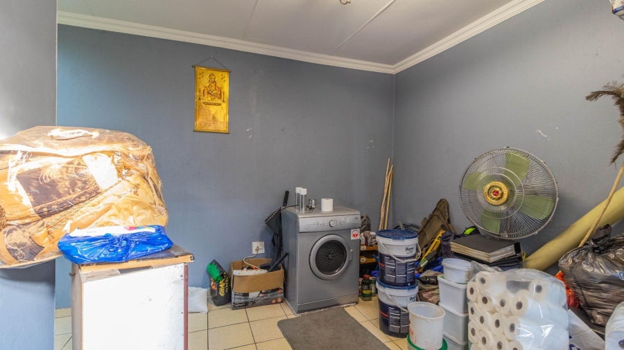 3 Bedroom Property for Sale in Actonville Gauteng