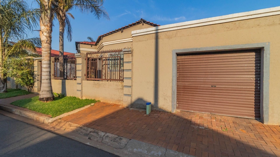 3 Bedroom Property for Sale in Actonville Gauteng