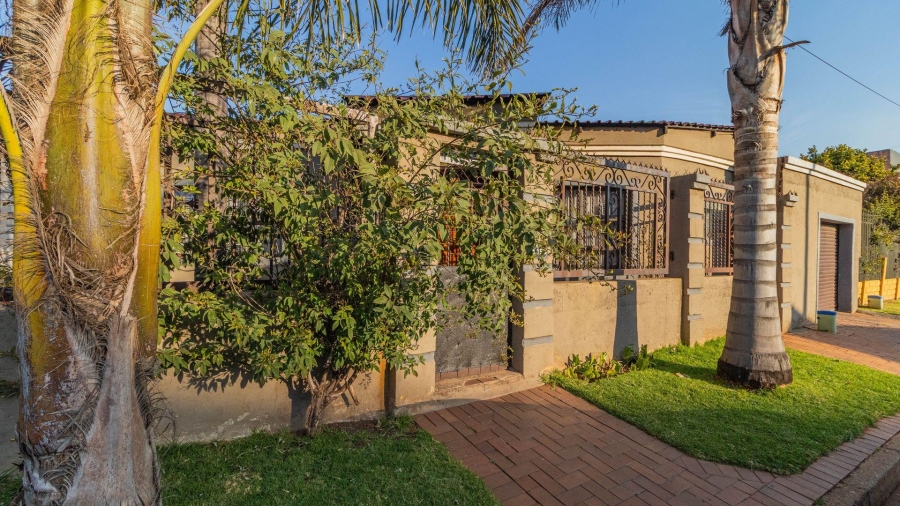 3 Bedroom Property for Sale in Actonville Gauteng
