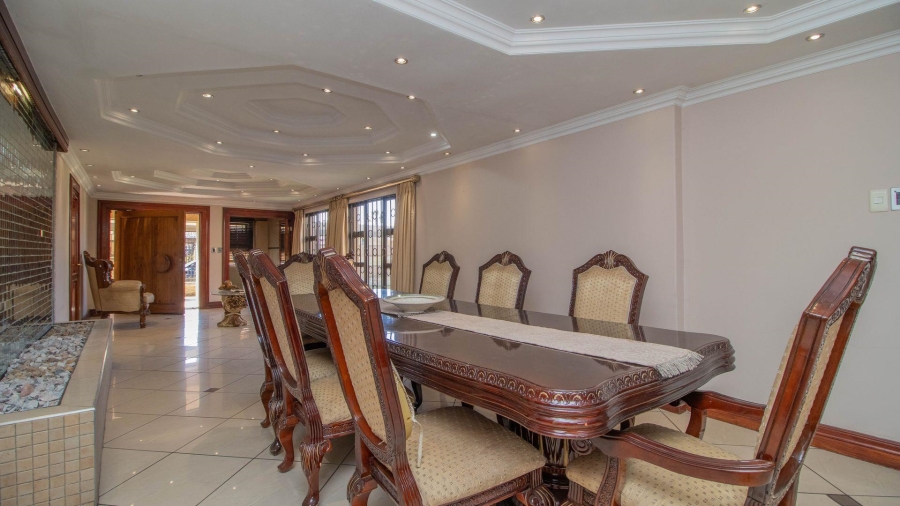 4 Bedroom Property for Sale in Mackenzie Park Gauteng