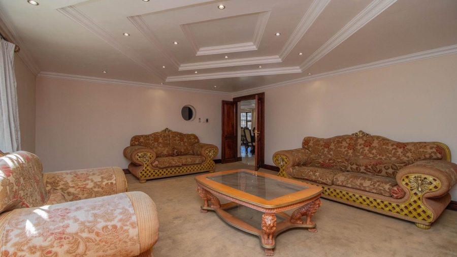 4 Bedroom Property for Sale in Mackenzie Park Gauteng