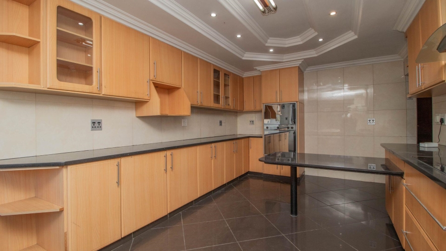 4 Bedroom Property for Sale in Mackenzie Park Gauteng