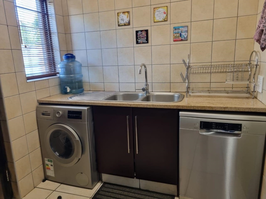 3 Bedroom Property for Sale in Northmead Gauteng
