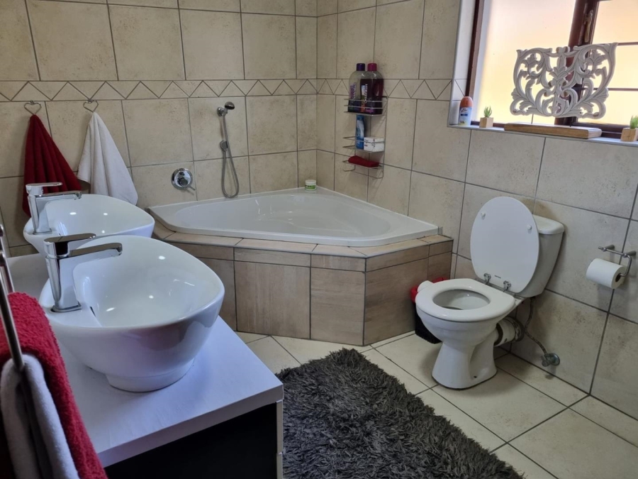 3 Bedroom Property for Sale in Northmead Gauteng