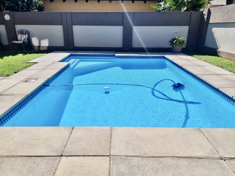 3 Bedroom Property for Sale in Northmead Gauteng
