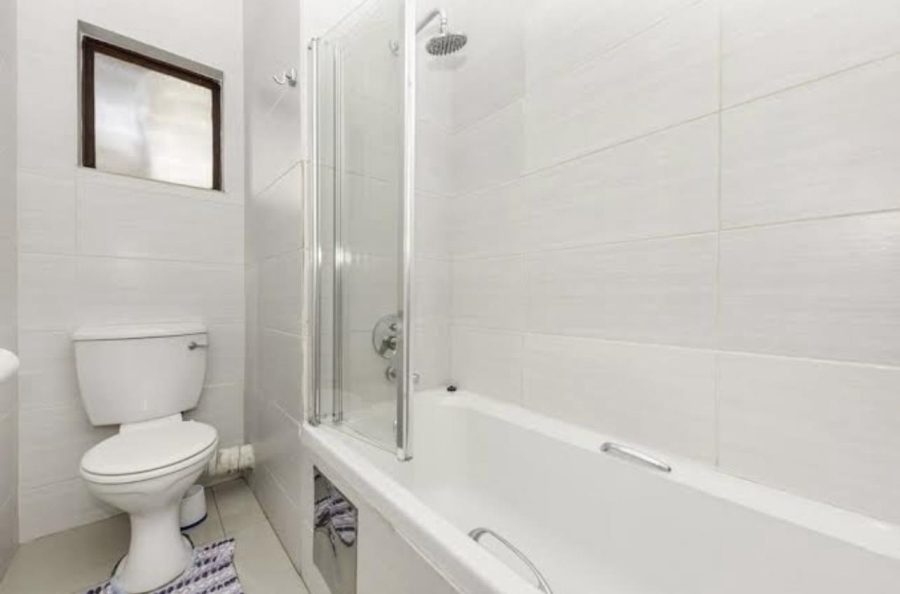 1 Bedroom Property for Sale in Morningside Gauteng
