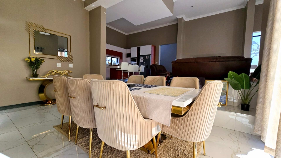 4 Bedroom Property for Sale in The Hills Game Reserve Estate Gauteng