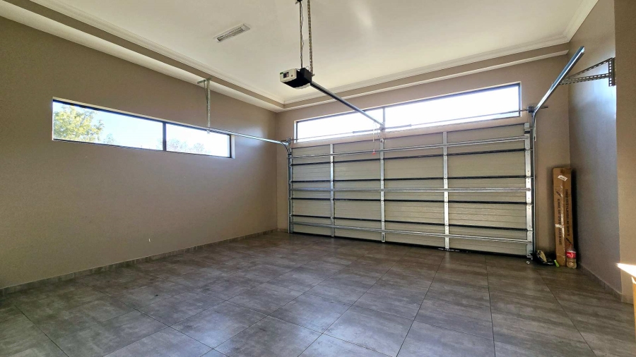4 Bedroom Property for Sale in The Hills Game Reserve Estate Gauteng