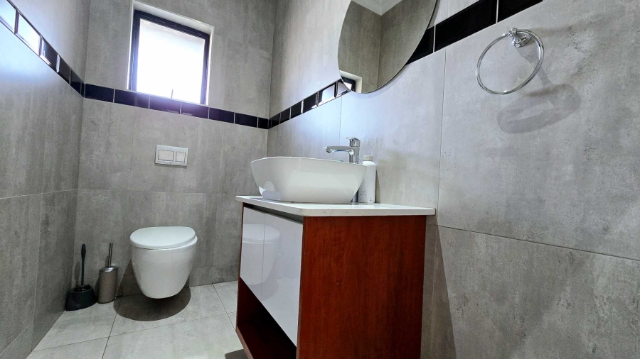 4 Bedroom Property for Sale in The Hills Game Reserve Estate Gauteng