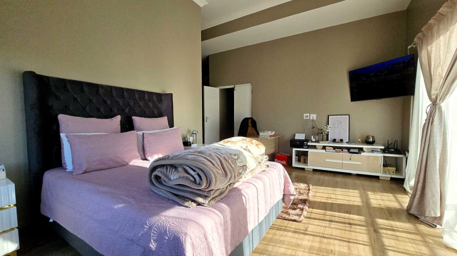 4 Bedroom Property for Sale in The Hills Game Reserve Estate Gauteng