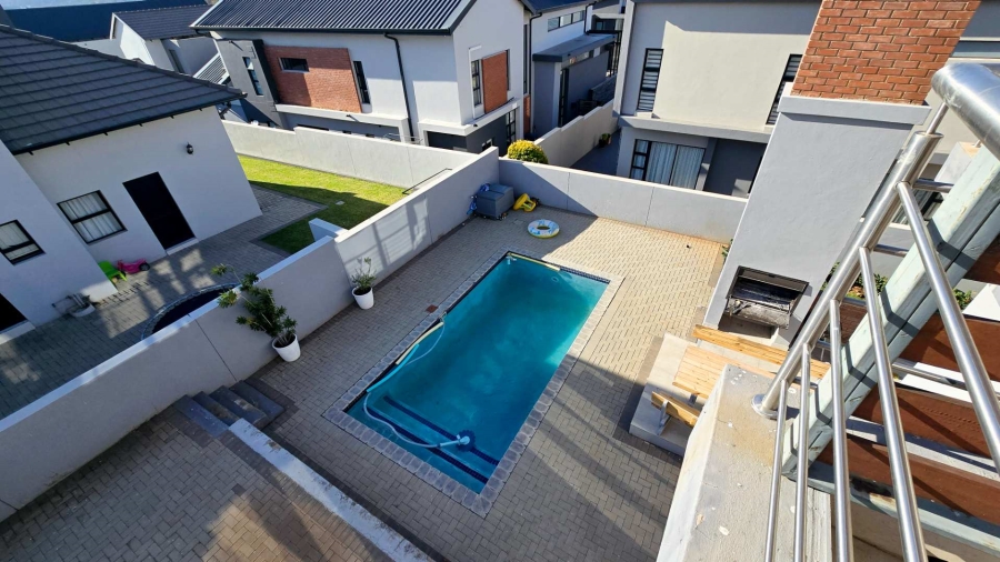4 Bedroom Property for Sale in The Hills Game Reserve Estate Gauteng