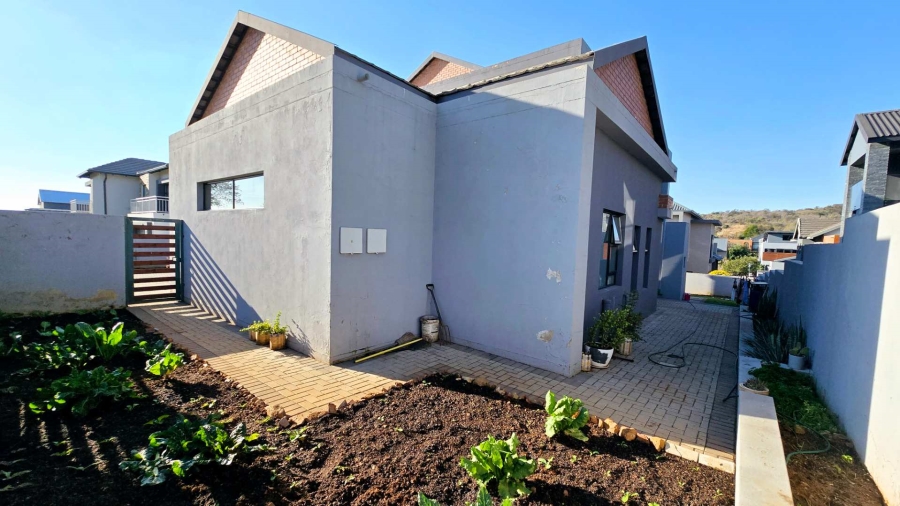 4 Bedroom Property for Sale in The Hills Game Reserve Estate Gauteng