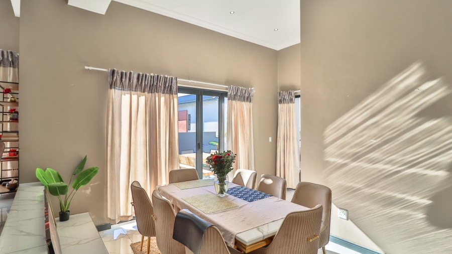 4 Bedroom Property for Sale in The Hills Game Reserve Estate Gauteng