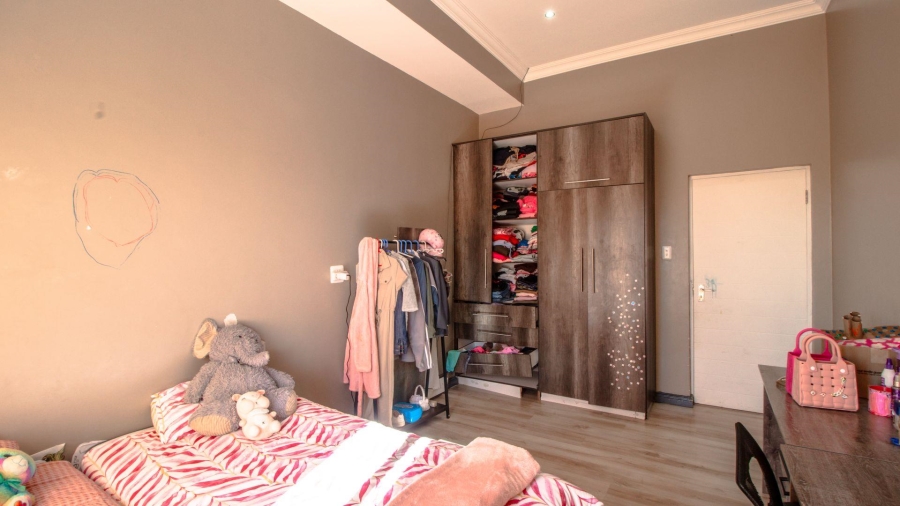 4 Bedroom Property for Sale in The Hills Game Reserve Estate Gauteng