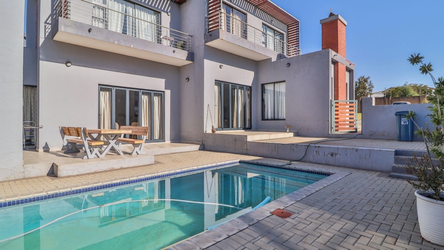 4 Bedroom Property for Sale in The Hills Game Reserve Estate Gauteng