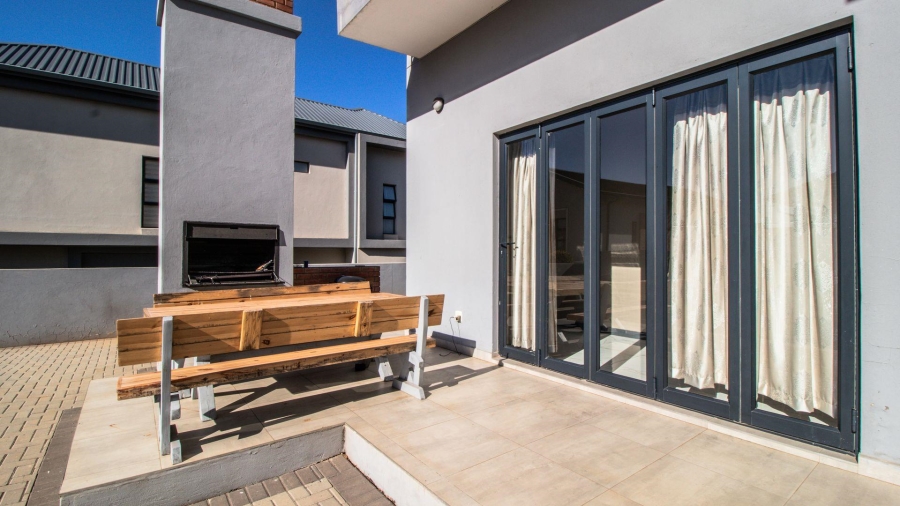 4 Bedroom Property for Sale in The Hills Game Reserve Estate Gauteng