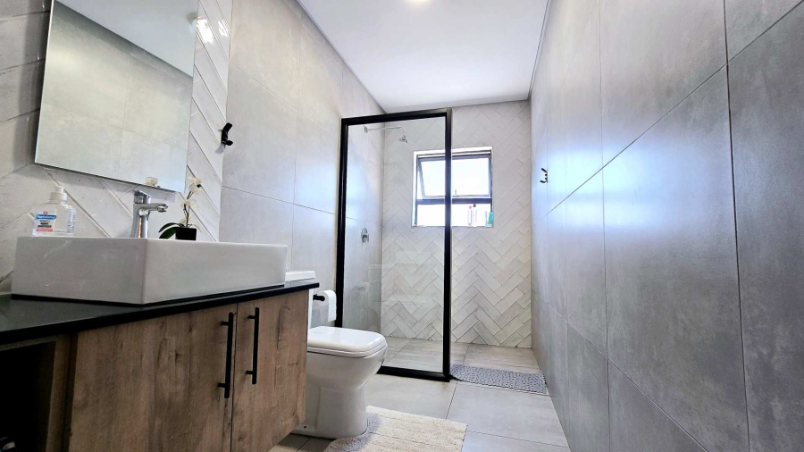3 Bedroom Property for Sale in Six Fountains Residential Estate Gauteng