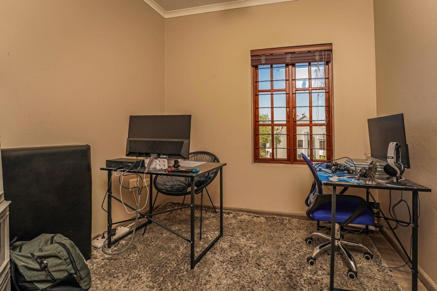 To Let 3 Bedroom Property for Rent in Edenburg Gauteng