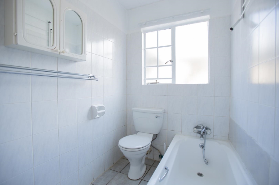 2 Bedroom Property for Sale in Moreleta Park Gauteng