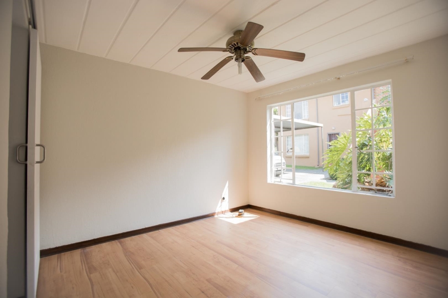 2 Bedroom Property for Sale in Moreleta Park Gauteng