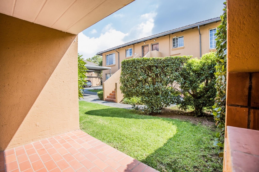 2 Bedroom Property for Sale in Moreleta Park Gauteng