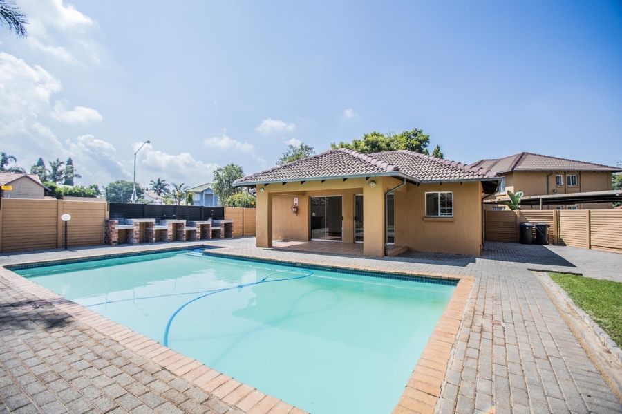 2 Bedroom Property for Sale in Moreleta Park Gauteng