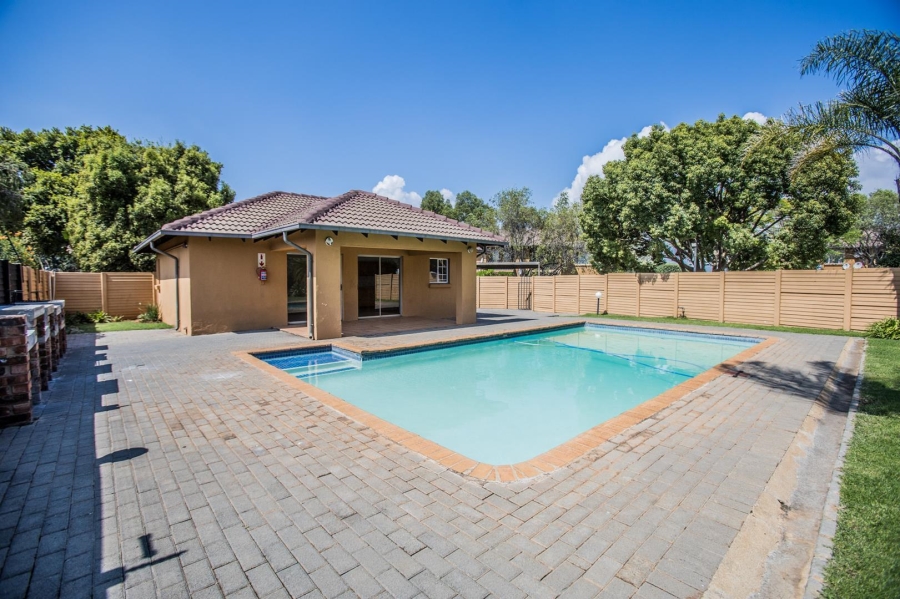 2 Bedroom Property for Sale in Moreleta Park Gauteng