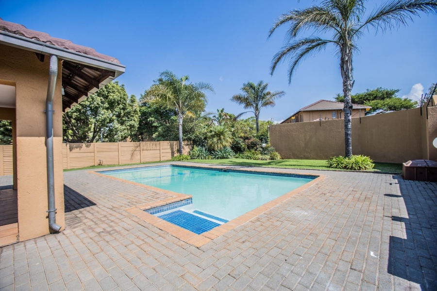 2 Bedroom Property for Sale in Moreleta Park Gauteng