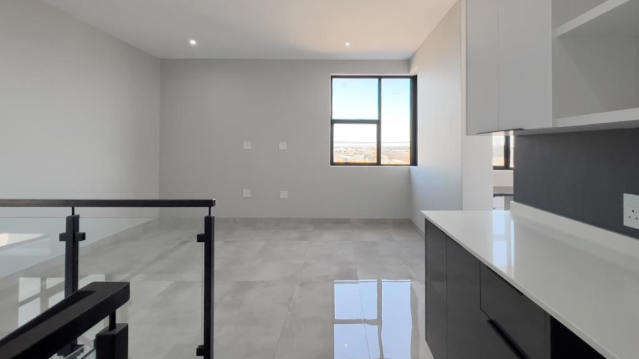 5 Bedroom Property for Sale in Midstream Heights Gauteng