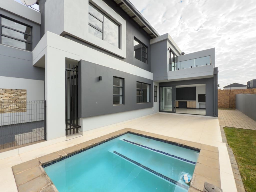 4 Bedroom Property for Sale in Fountainbrook Estate Gauteng